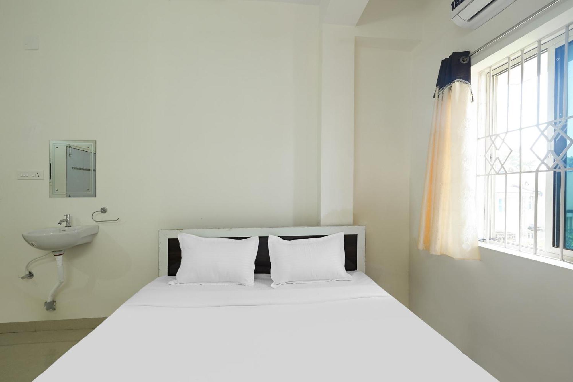 Hotel O Prateek A Residency بوهفانيشفار المظهر الخارجي الصورة